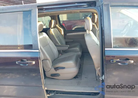 2011 Volkswagen Routan Se z USA, uszkodzony, nr VIN 2V4RW3DG8BR626053